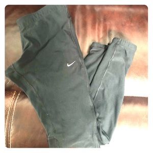 Black nike leggings size medium